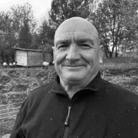 Zija, agricoltore e custode della Tenuta San Beda